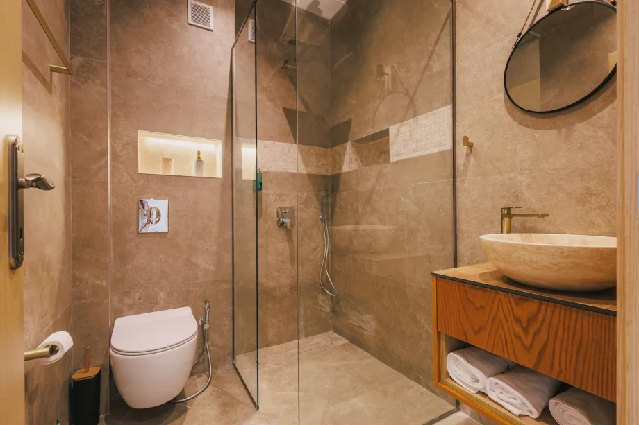 Contemporary Shower Area at Villa Rametto