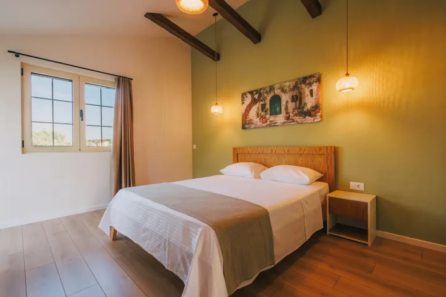Double-Size Bed at Villa Rametto