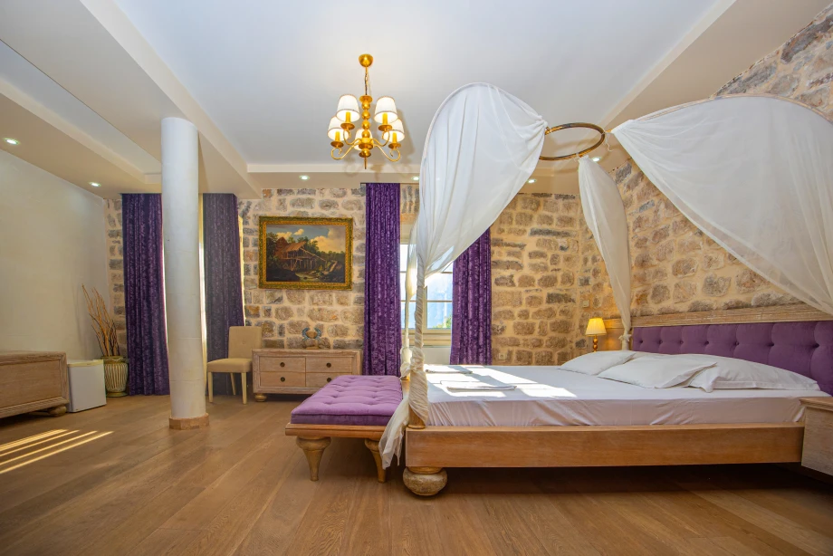 Large Bedroom with Window | Stone House Seafront Villa