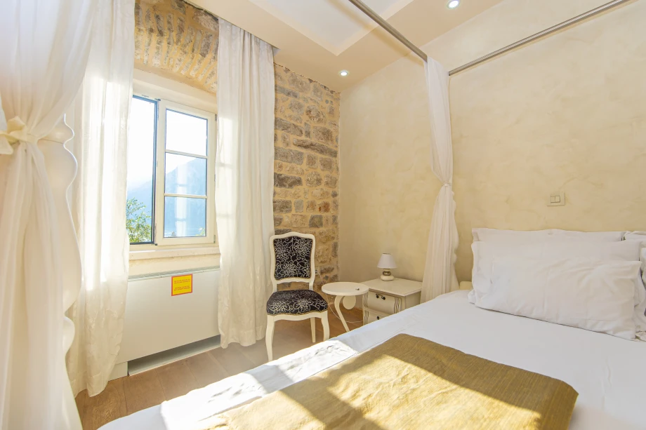 Sea View Room | Stone House Seafront Villa