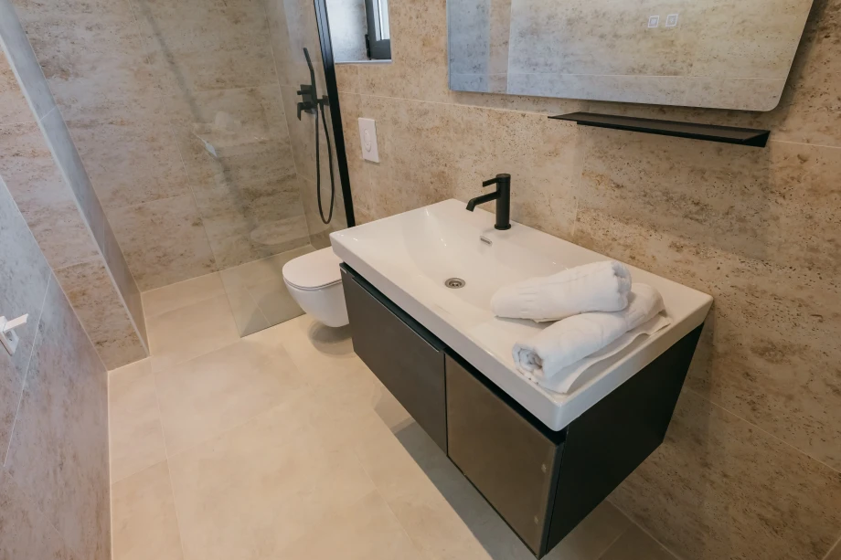Walk-In Shower Bathroom | Canvas Coast Villa