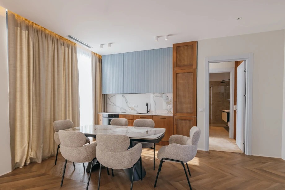 Contemporary Kitchen & Dining Area at Canvas Coast