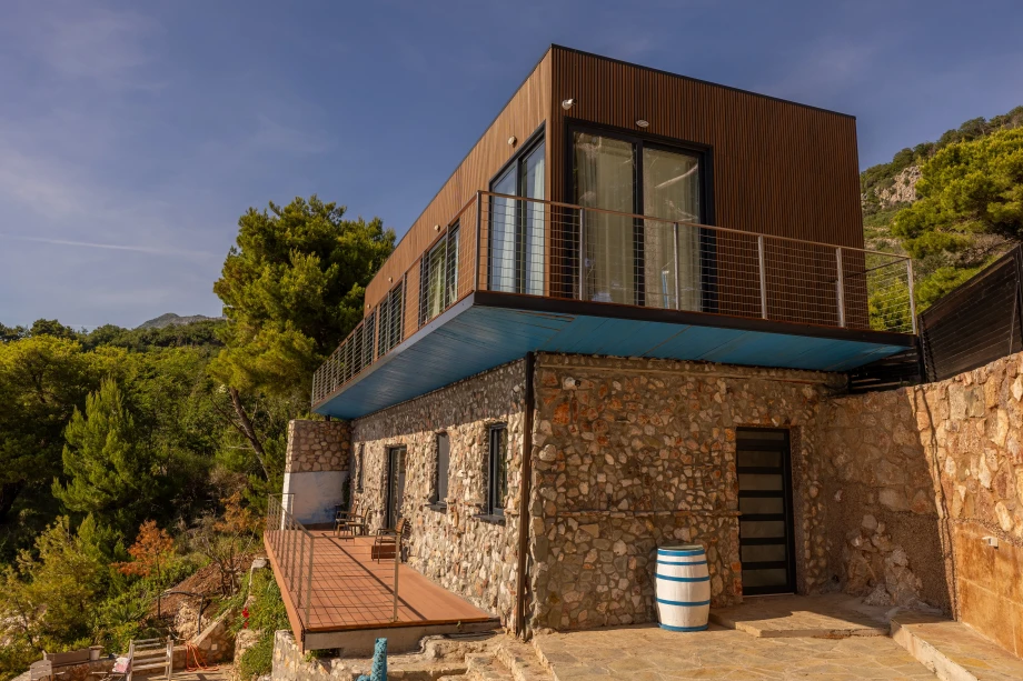 Modern Villa Exterior | Canvas Coast Villa